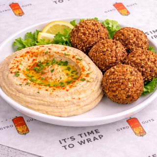 4 pcs Falafel with Hummus
